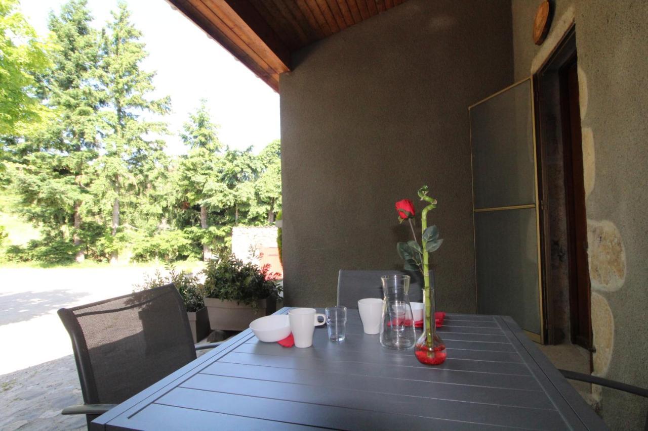 Gites A La Ferme De Bacon Saint-Sylvestre  Exterior photo