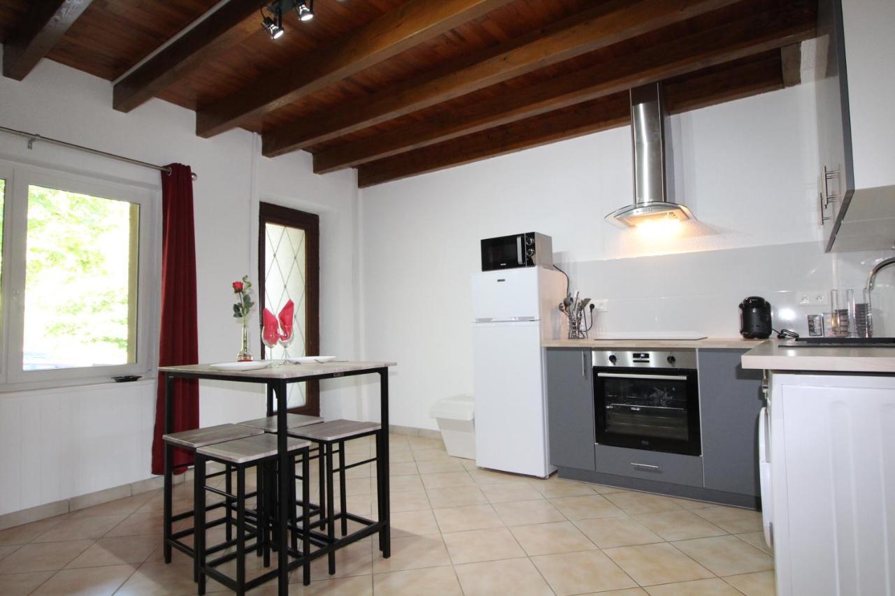 Gites A La Ferme De Bacon Saint-Sylvestre  Exterior photo